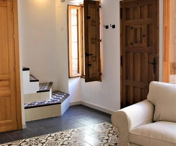 Casa Violeta Feriehus *